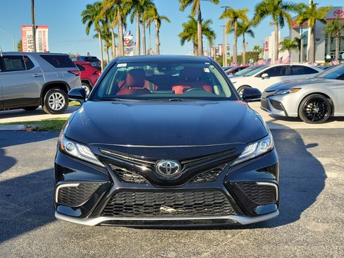 Used 2024 Toyota Camry XSE image 4