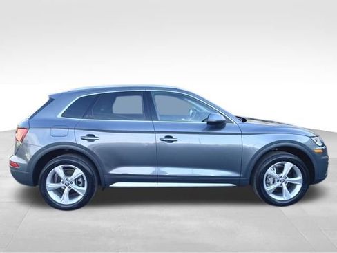 Used 2020 Audi Q5 2.0T Premium w/ Convenience Package image 8