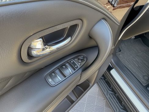 Used 2019 INFINITI QX80 Luxe w/ Proactive Package AWD/4WD image 15