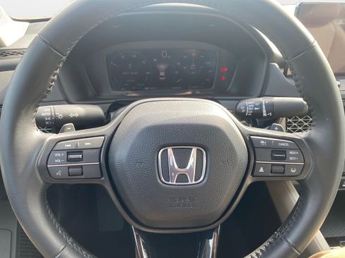 Certified 2024 Honda Accord EX-L image 12