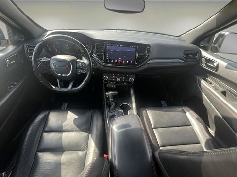Used 2024 Dodge Durango GT image 9