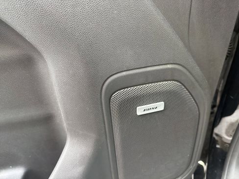 Used 2019 Chevrolet Silverado 1500 LT Trail Boss image 11