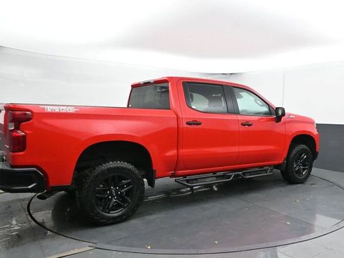 Used 2024 Chevrolet Silverado 1500 Custom Trail Boss AWD/4WD image 11