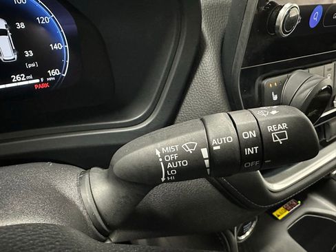 Used 2025 Toyota Grand Highlander AWD image 22