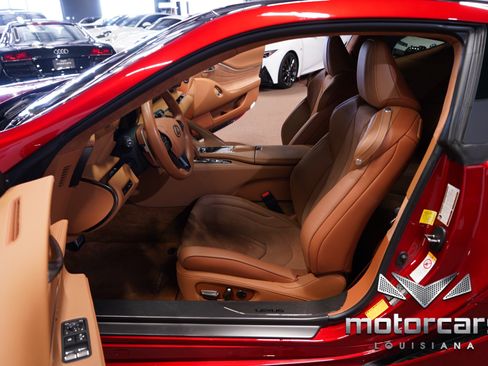 Used 2019 Lexus LC 500 Coupe w/ Performance Package RWD image 29