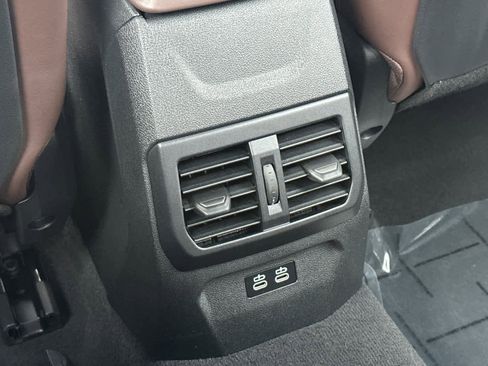 Used 2026 BMW 228i w/ Technology Package image 14