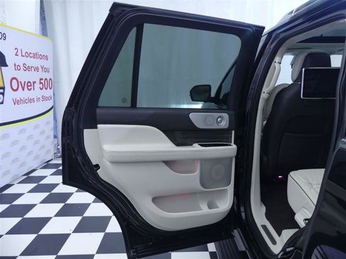 Used 2020 Lincoln Navigator Black Label AWD/4WD image 31