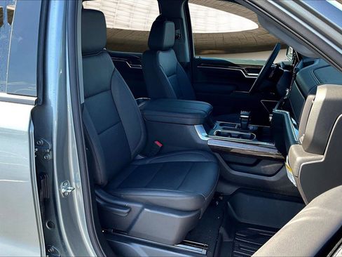 New 2026 GMC Sierra 1500 Elevation w/ Elevation Premium Package image 10