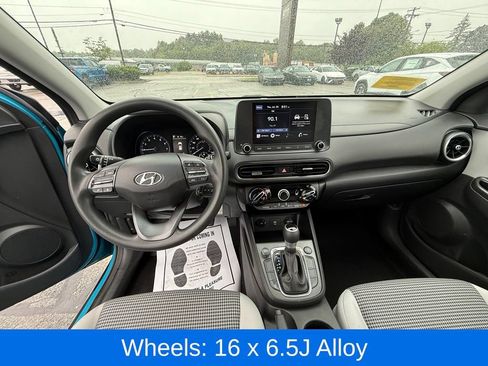 Used 2022 Hyundai Kona SE AWD/4WD image 14