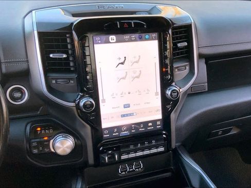 Used 2022 RAM 2500 Laramie w/ Night Edition image 12