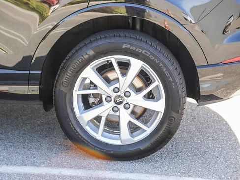 Used 2024 Audi Q3 2.0T Premium w/ Convenience Package image 10