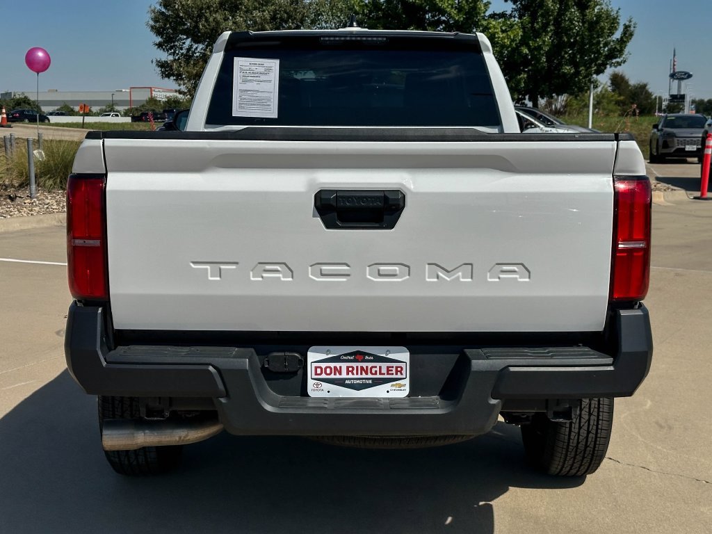 Used 2025 Toyota Tacoma SR RWD image 4