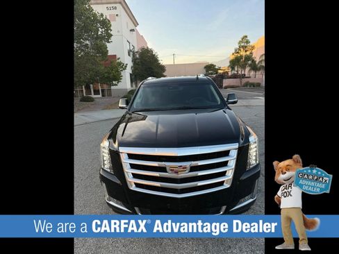 Used 2015 Cadillac Escalade Luxury AWD/4WD image 7