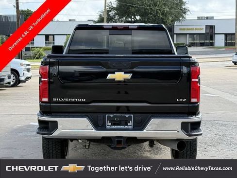 Used 2025 Chevrolet Silverado 2500 LTZ w/ LTZ Texas Edition AWD/4WD image 7