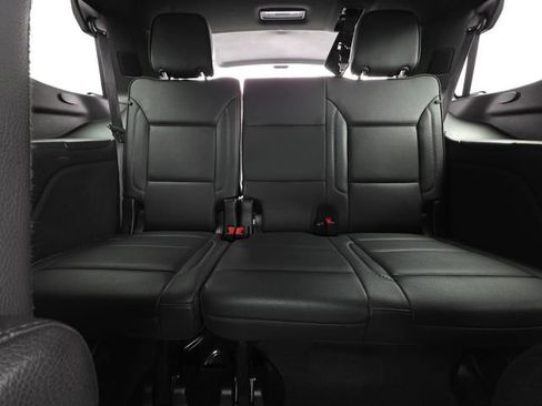 Used 2024 GMC Yukon Denali image 48