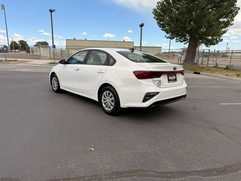 Used 2019 Kia Forte Sedan FWD image 8