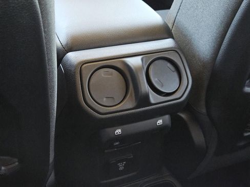 New 2025 Jeep Wrangler Unlimited Rubicon image 21