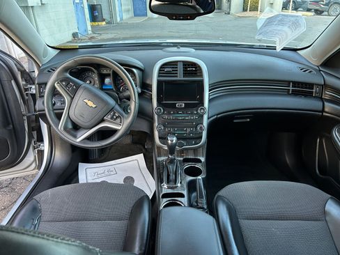 Used 2014 Chevrolet Malibu LT w/ Power Convenience Package image 16