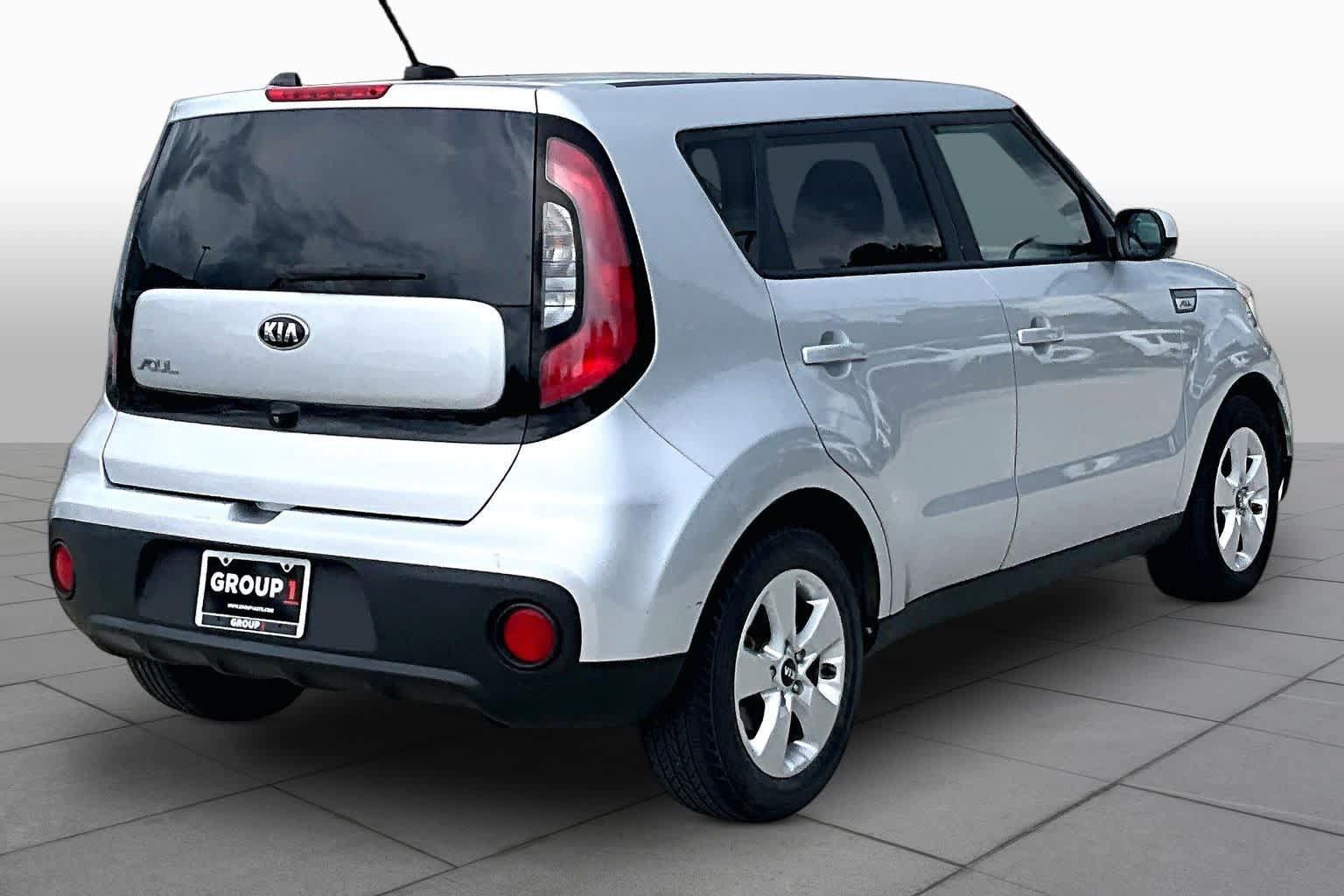 Used 2019 Kia Soul FWD image 9
