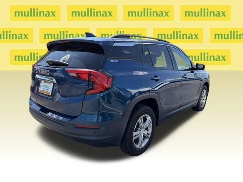 Used 2020 GMC Terrain SLE w/ Driver Convenience Package FWD image 11