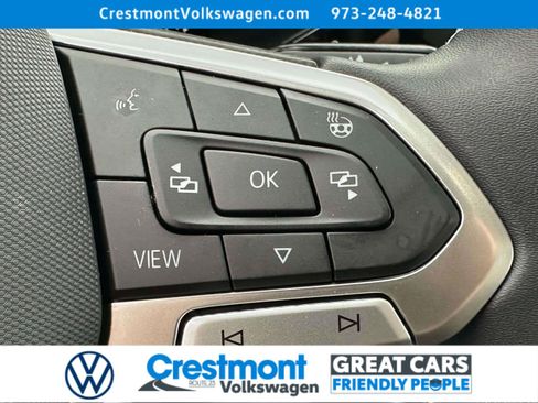 Used 2022 Volkswagen Taos SE w/ Panoramic Sunroof Package image 21