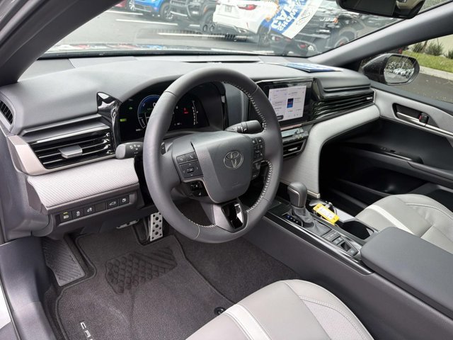 Used 2026 Toyota Camry SE w/ Convenience Package FWD image 12