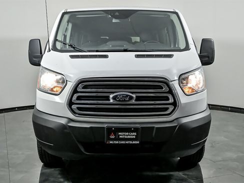 Used 2015 Ford Transit 350 XLT RWD image 3