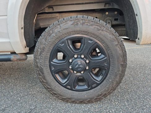 Used 2016 RAM 2500 Laramie w/ Sport Appearance Group AWD/4WD image 13