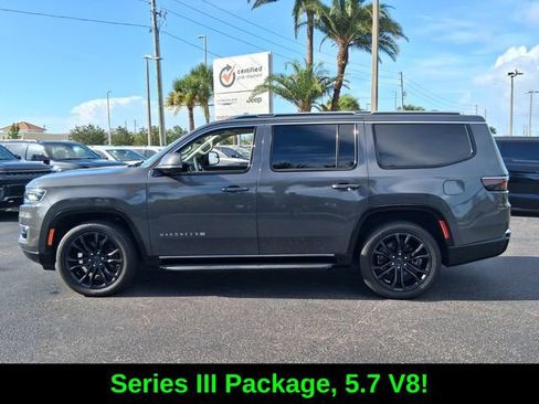 Used 2022 Jeep Wagoneer Series III w/ Convenience Group I RWD image 4