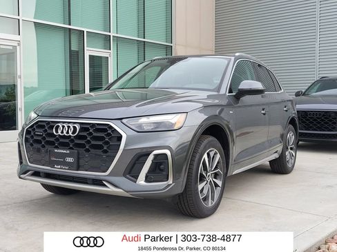 Certified 2023 Audi Q5 2.0T Premium w/ Convenience Package AWD/4WD image 4