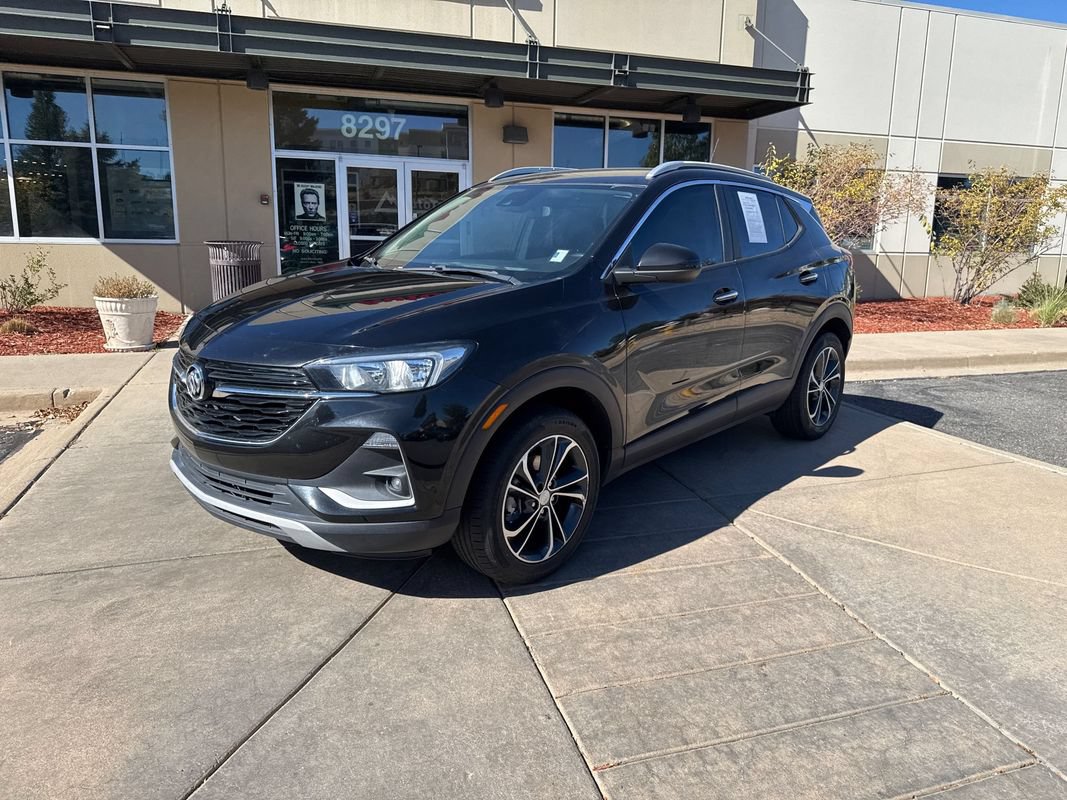 Used 2020 Buick Encore GX Select AWD/4WD image 2