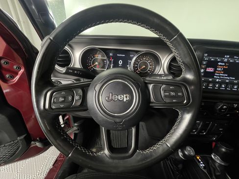 Used 2021 Jeep Wrangler Sport AWD/4WD image 12