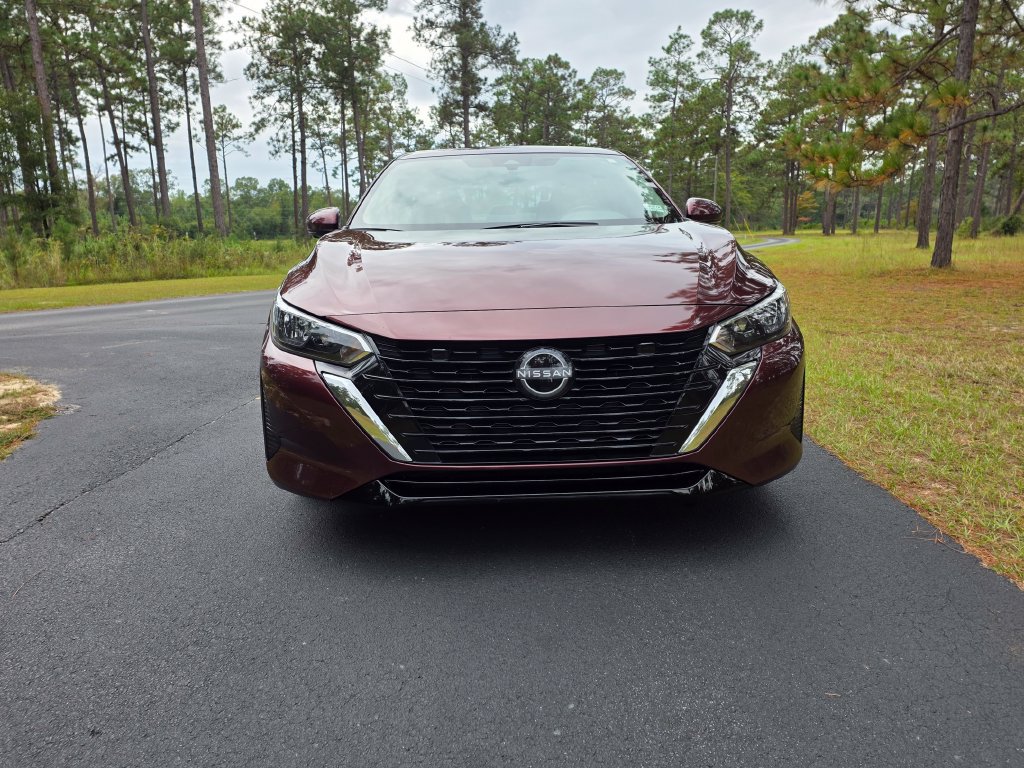 Used 2024 Nissan Sentra SV w/ SV Premium Package FWD image 8