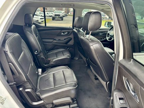 Used 2019 Chevrolet Traverse High Country image 15