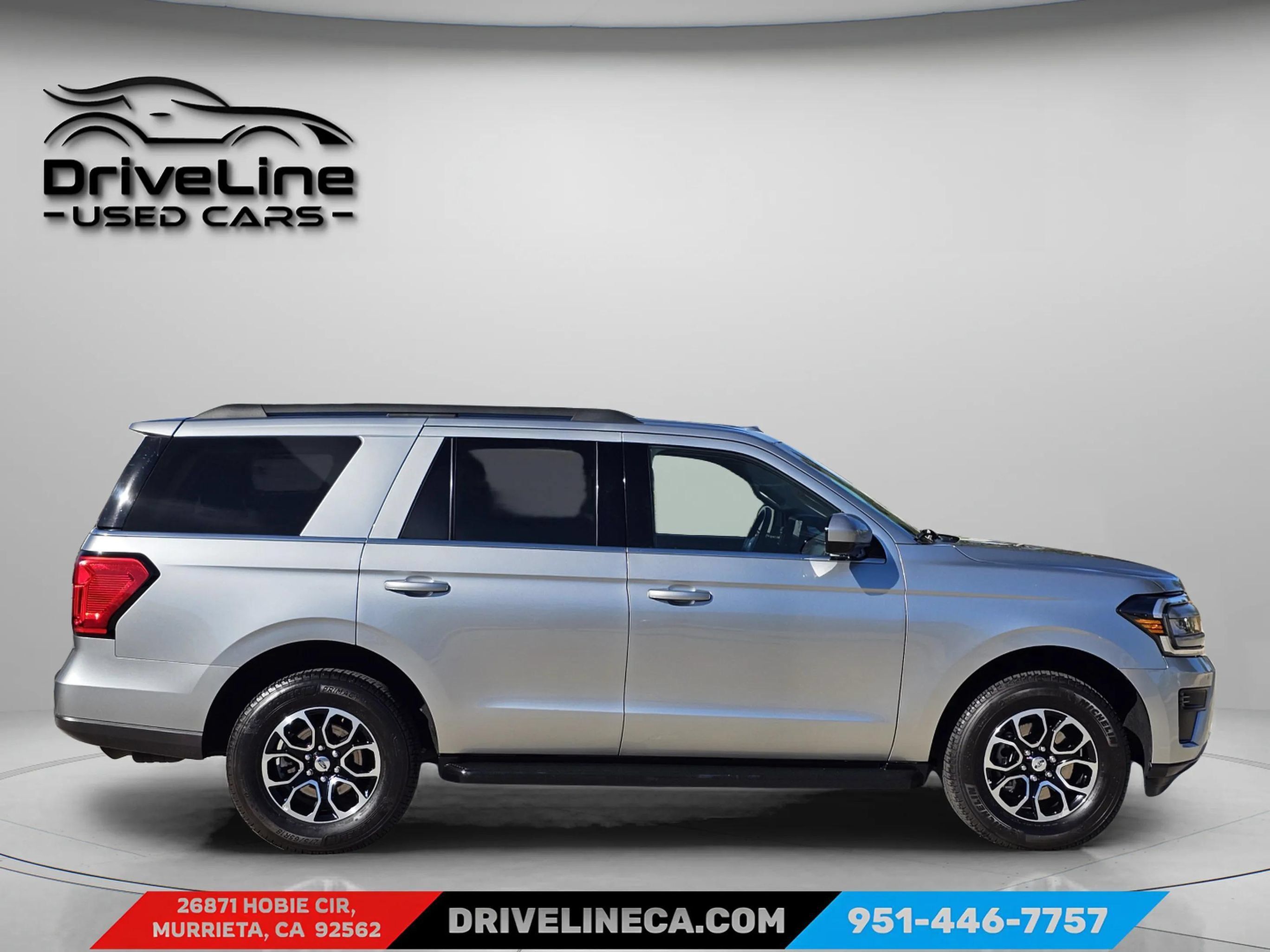 Used 2024 Ford Expedition XLT RWD image 9
