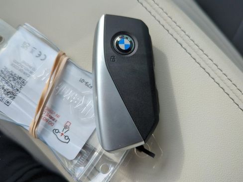 Used 2026 BMW X1 xDrive28i w/ Technology Package image 9