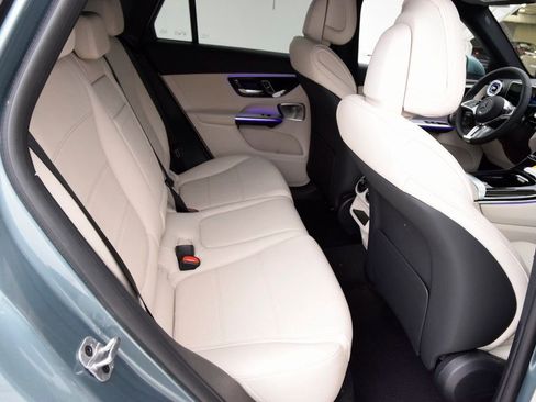 New 2026 Mercedes-Benz GLC 300 image 18