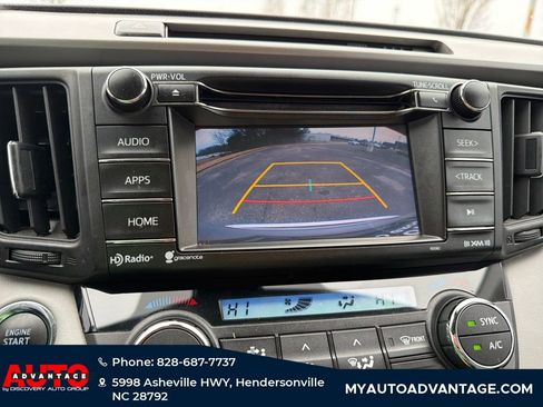 Used 2018 Toyota RAV4 XLE image 17