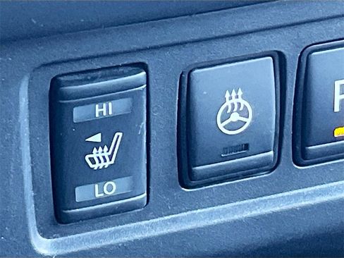 Used 2023 Nissan Frontier PRO-4X w/ Pro-4X Premium Package image 21