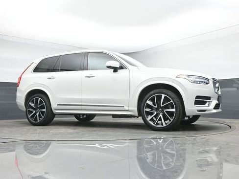 Used 2023 Volvo XC90 B5 Plus w/ Protection Package Premier AWD/4WD image 35