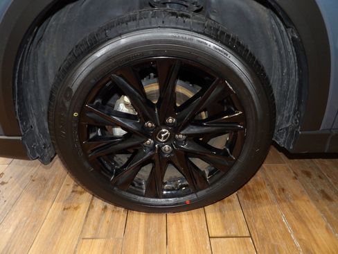 Certified 2025 MAZDA CX-5 Carbon Edition image 10