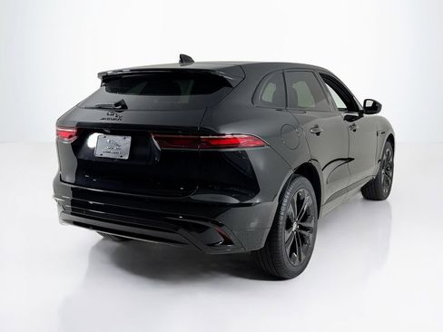 Certified 2025 Jaguar F-PACE R-Dynamic S image 5