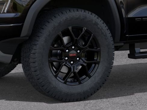 New 2026 GMC Canyon Denali w/ LPO, Denali Black Edition AWD/4WD image 9
