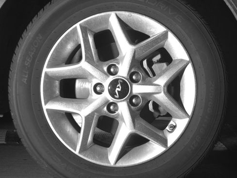 Used 2025 Kia Soul LX w/ LX Technology Package FWD image 13