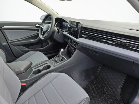 New 2026 Volkswagen Jetta SE FWD image 43