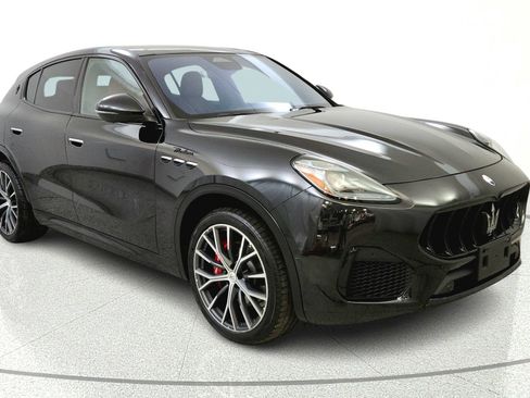 Used 2023 Maserati Grecale Modena AWD/4WD image 1