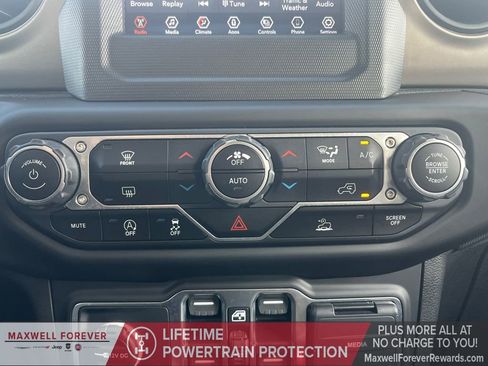 Used 2021 Jeep Wrangler Unlimited Sport image 4