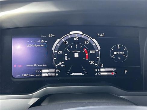 Certified 2025 Toyota Tundra Limited image 12