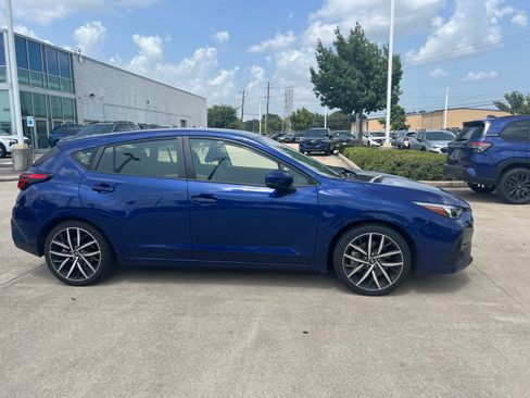 Used 2024 Subaru Impreza 2.0i Sport AWD/4WD image 3