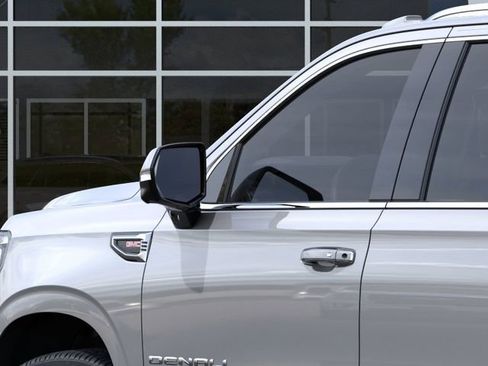 New 2026 GMC Yukon XL Denali w/ Denali Reserve Package image 12